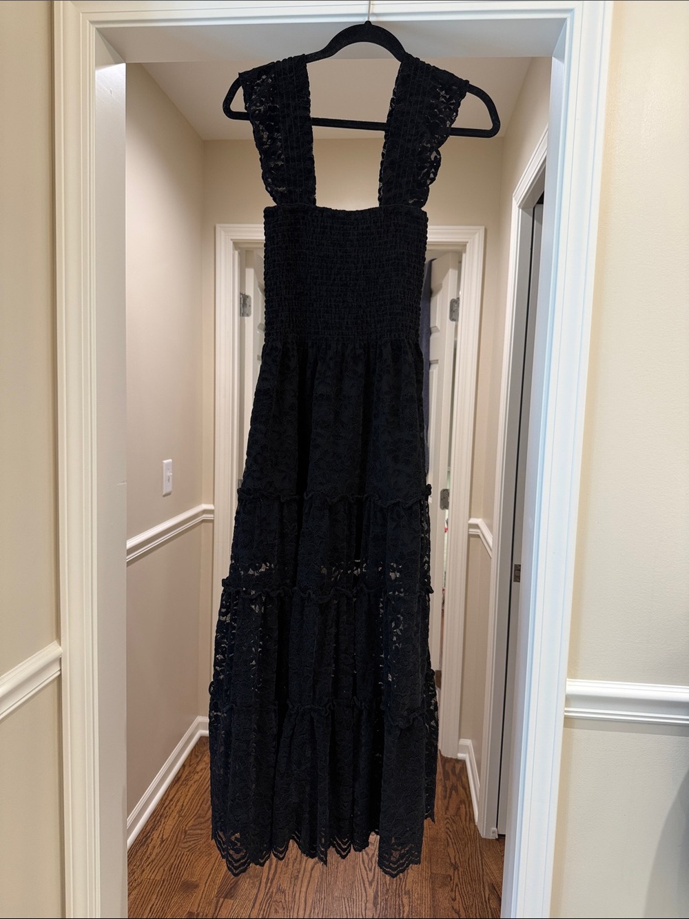 Few Moda kourt black velvet lace dress